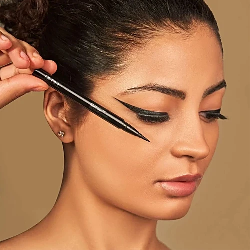RENEE EYELINER BLACK POINTY SKETCH PEN- 1.5 ML