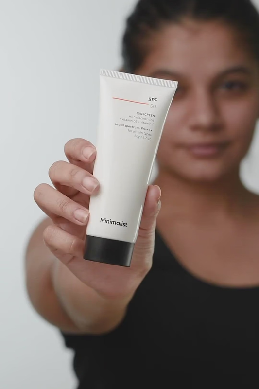 MINIMALIST SPF 50 SUNSCREEN WITH NIACINAMIDE 50G