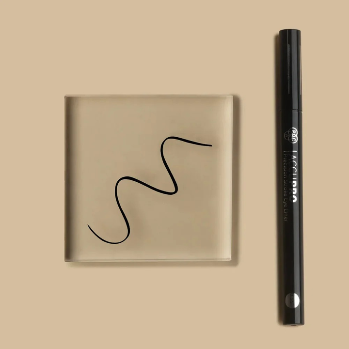 PAC ACCU PRO PRECISION STROKE EYELINER
