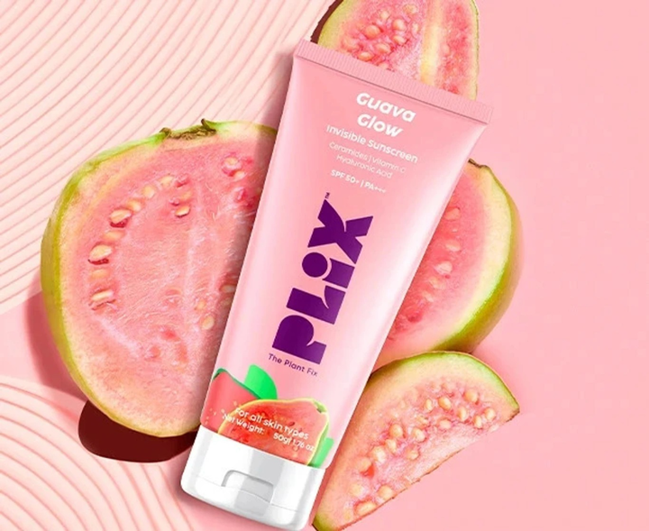 PLIX GUAVA GLOW INVISIBLE SUNSCREEN 50G